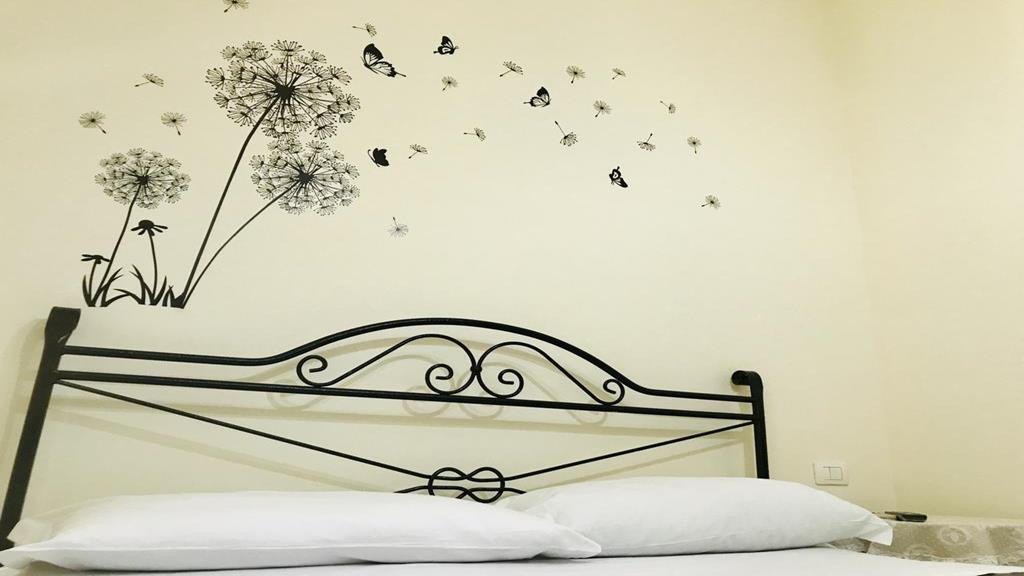 B&B Dimora Cirillo Naples Exterior photo